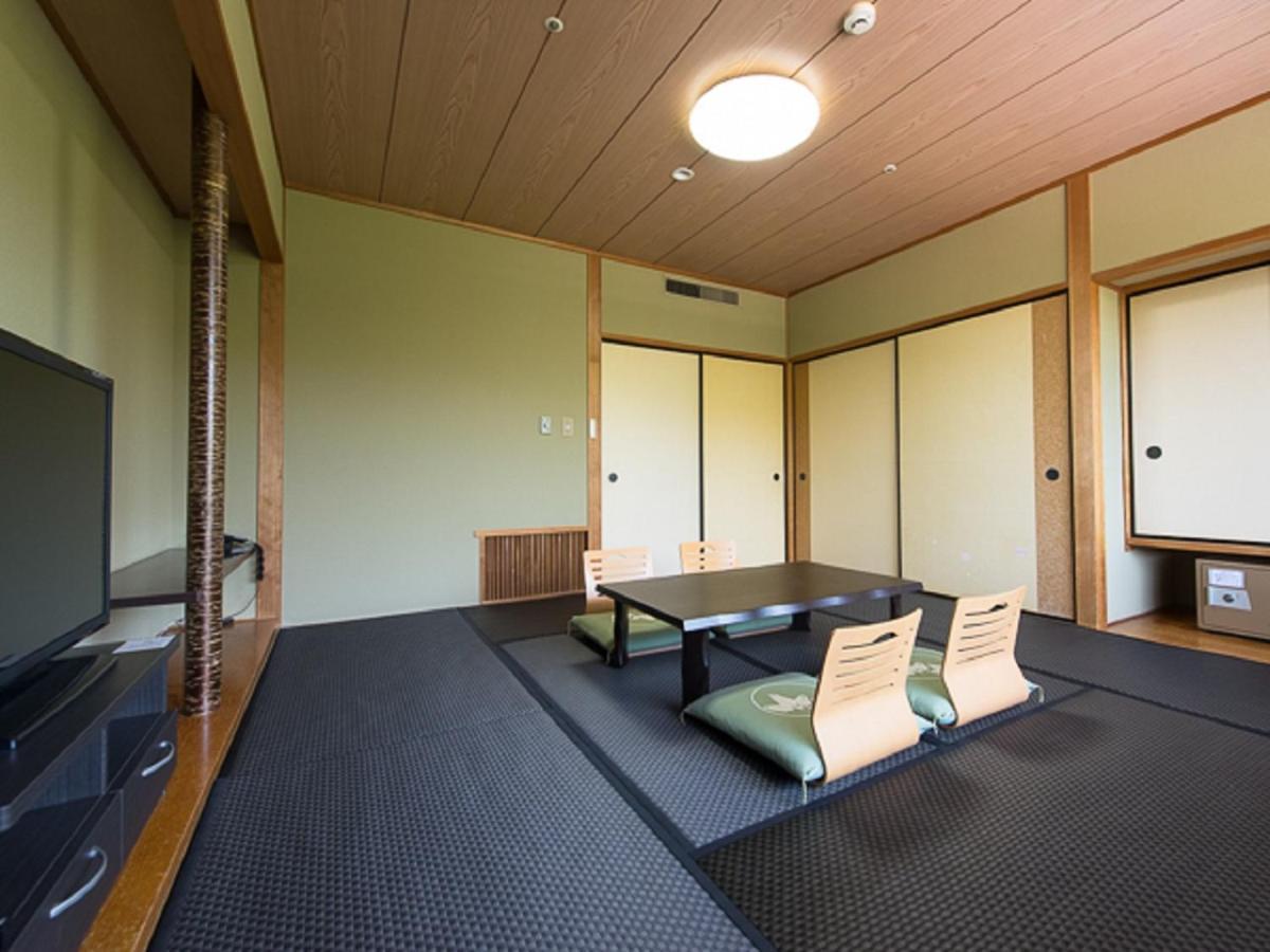 Livemax Resort Kaga Yamashiro Екстериор снимка