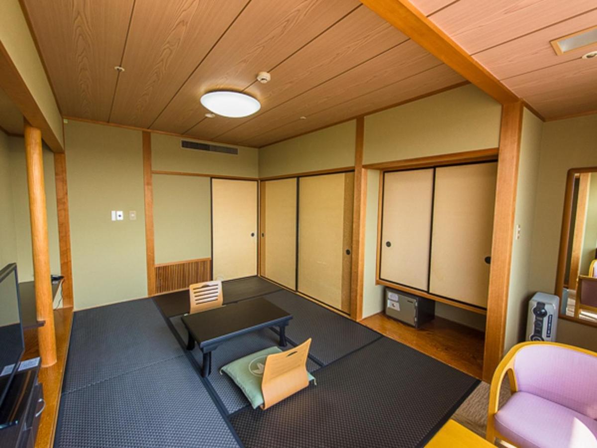 Livemax Resort Kaga Yamashiro Екстериор снимка