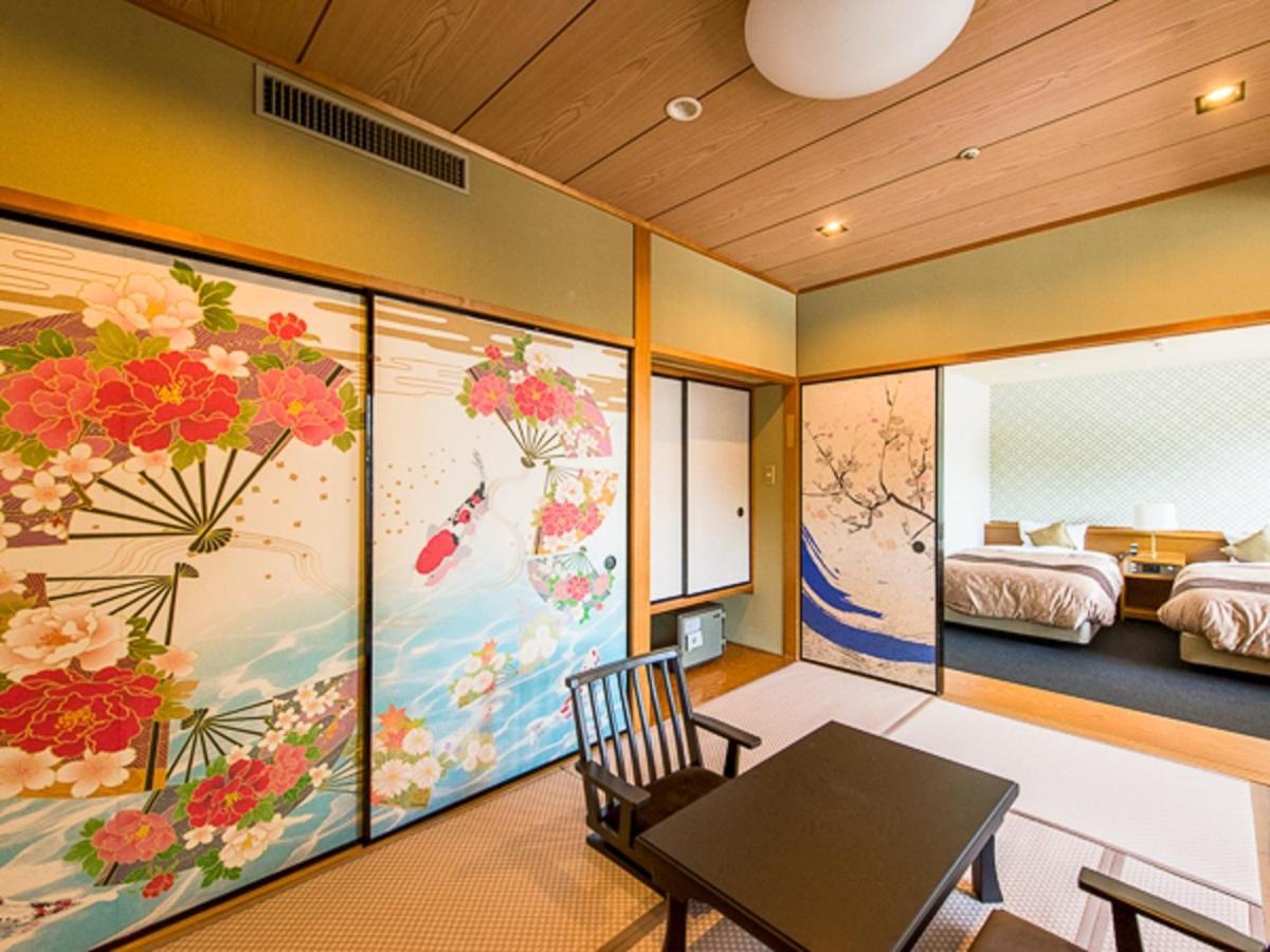 Livemax Resort Kaga Yamashiro Екстериор снимка