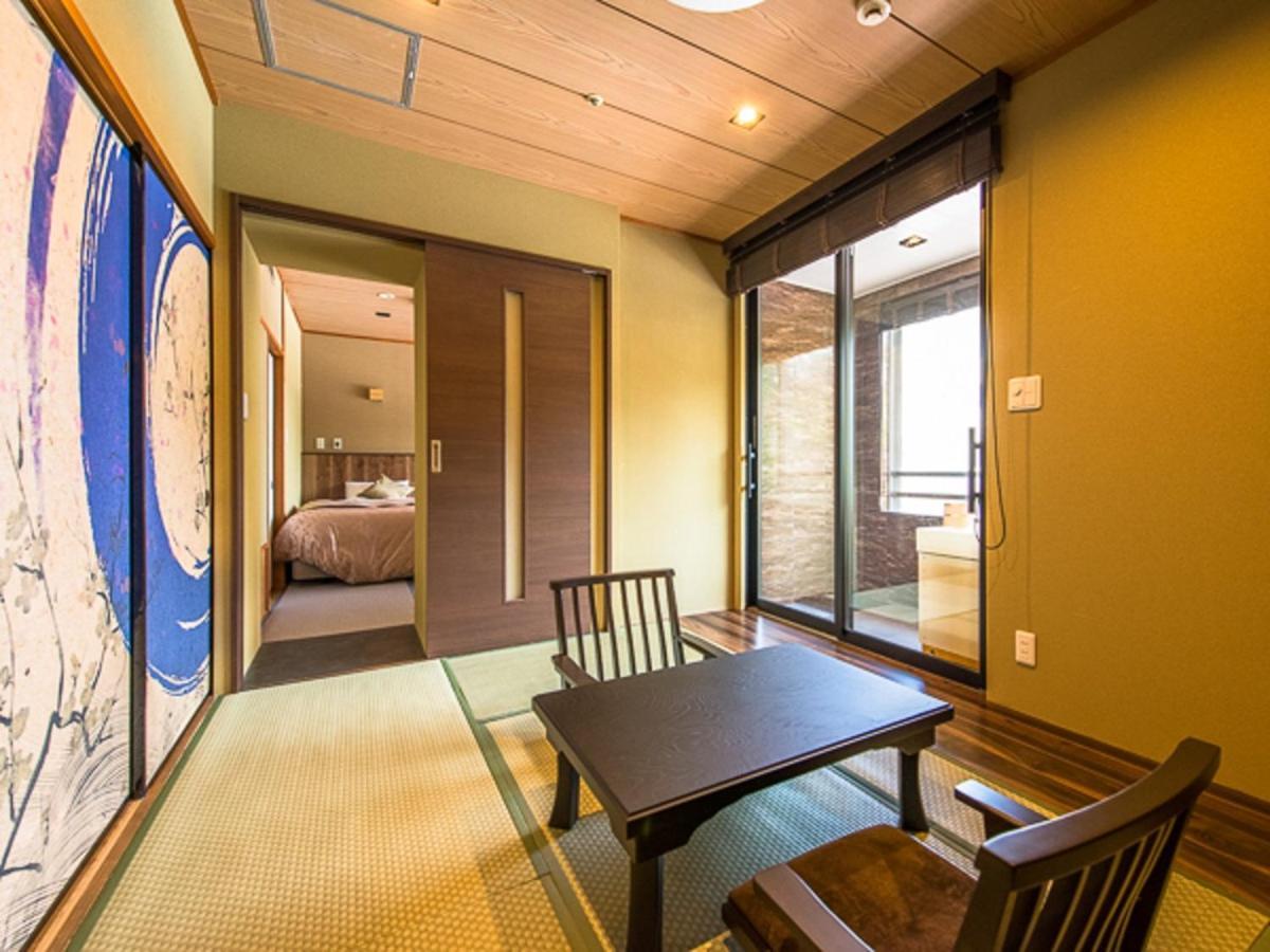 Livemax Resort Kaga Yamashiro Екстериор снимка