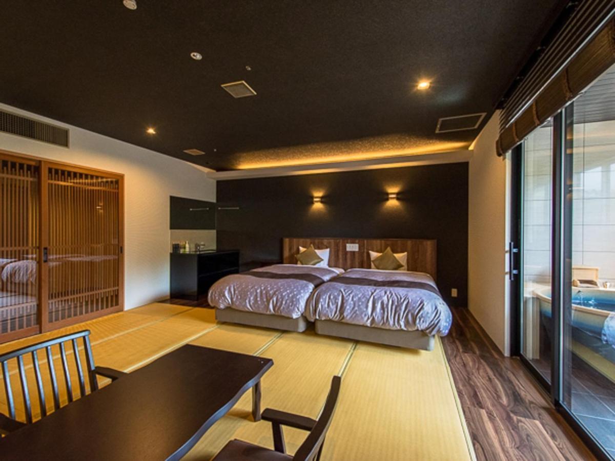 Livemax Resort Kaga Yamashiro Екстериор снимка