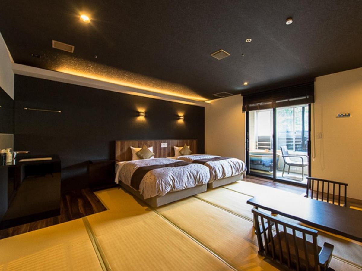 Livemax Resort Kaga Yamashiro Екстериор снимка